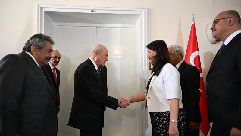 Bahçeli, DEM Parti heyetiyle görüştü