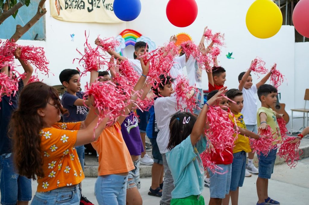 Baraka’nın çocuklara yönelik yaz etkinliklerinde cumartesi akşamı final yapılacak