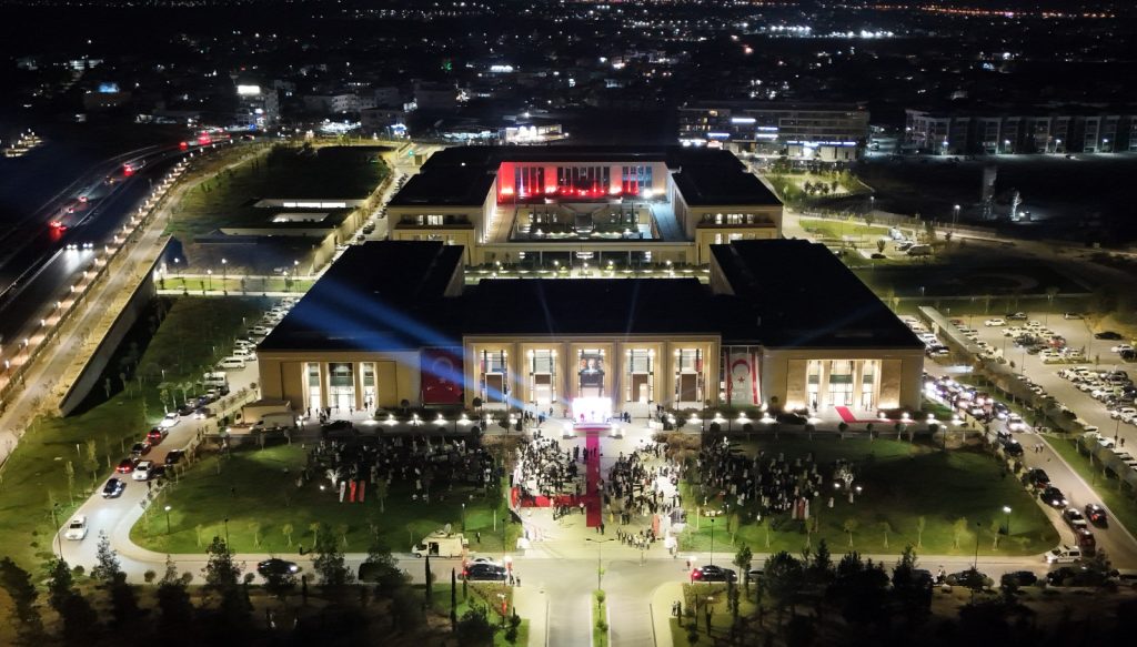 Barış ve Özgürlük Bayramı Resepsiyonu’nda kutlamalar 21.00’de kabul edilecek