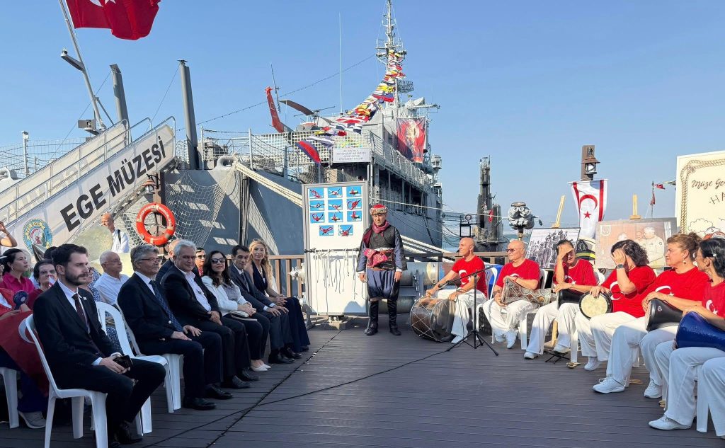 İzmir’de Kıbrıs Barış Harekatı’nın 51. yıl dönümü dolayısıyla tören düzenlendi