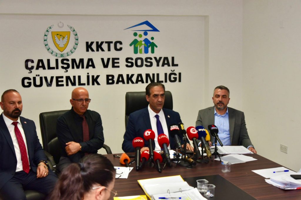 Asgari Ücret Saptama Komisyonu’nun üçüncü toplantısı başladı