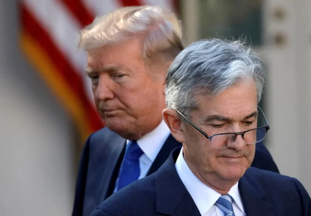 Trump WSJ’nin Powell iddiasını yalanladı