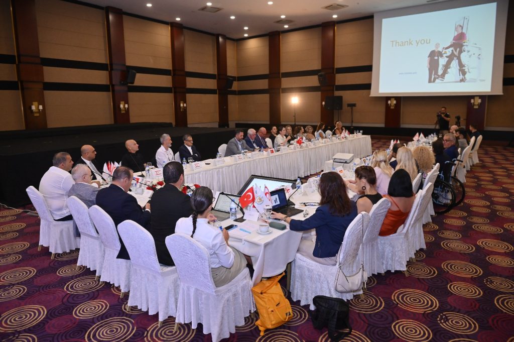 Sağlık turizmi toplantısı yabancı delegelerin katılımıyla yapıldı