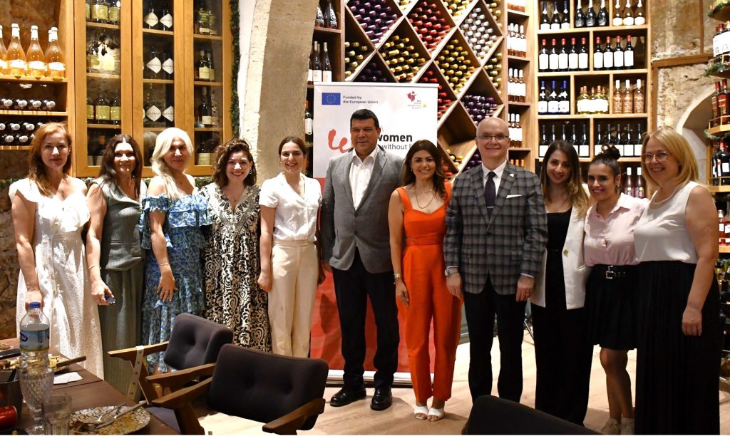 DAÜ’de STEM alanlarında eğitim gören kadın öğrencilere yönelik yemek düzenlendi