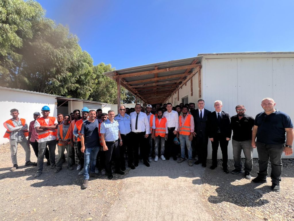 İçişleri Bakanı Oğuz Gaziveren’de mobil göç denetimine katıldı