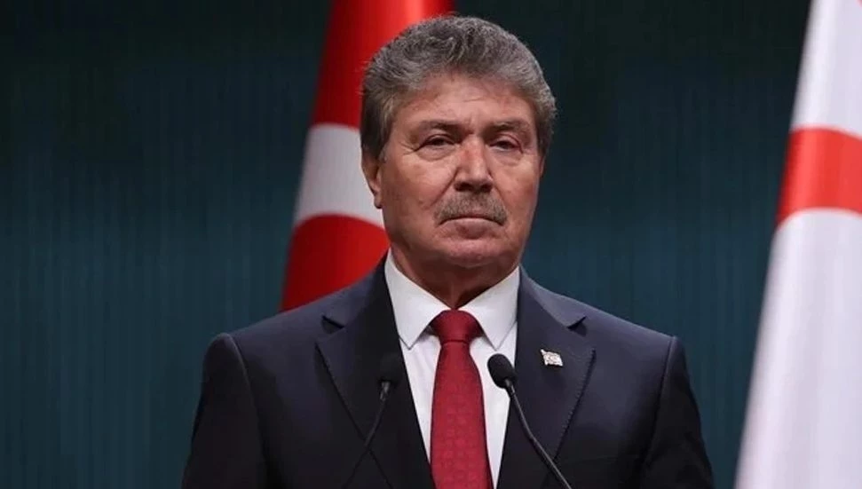 Üstel: “Ankara ile ‘bakan değişeceğiz’ diye konuşmayız”