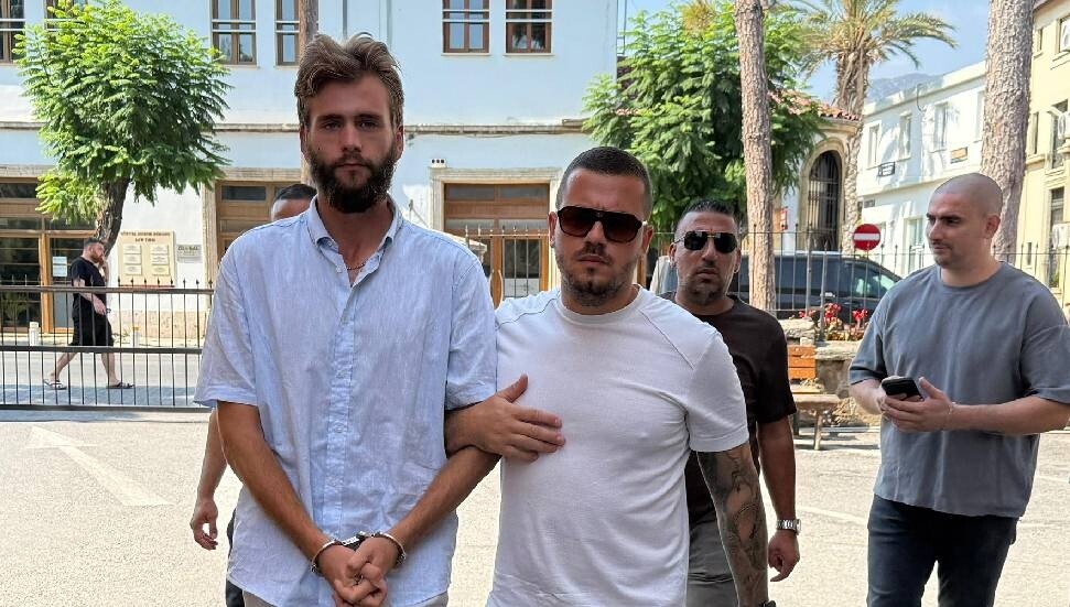 Valizden 5 Kilo Uyuşturucu ve Kokain Çıktı!