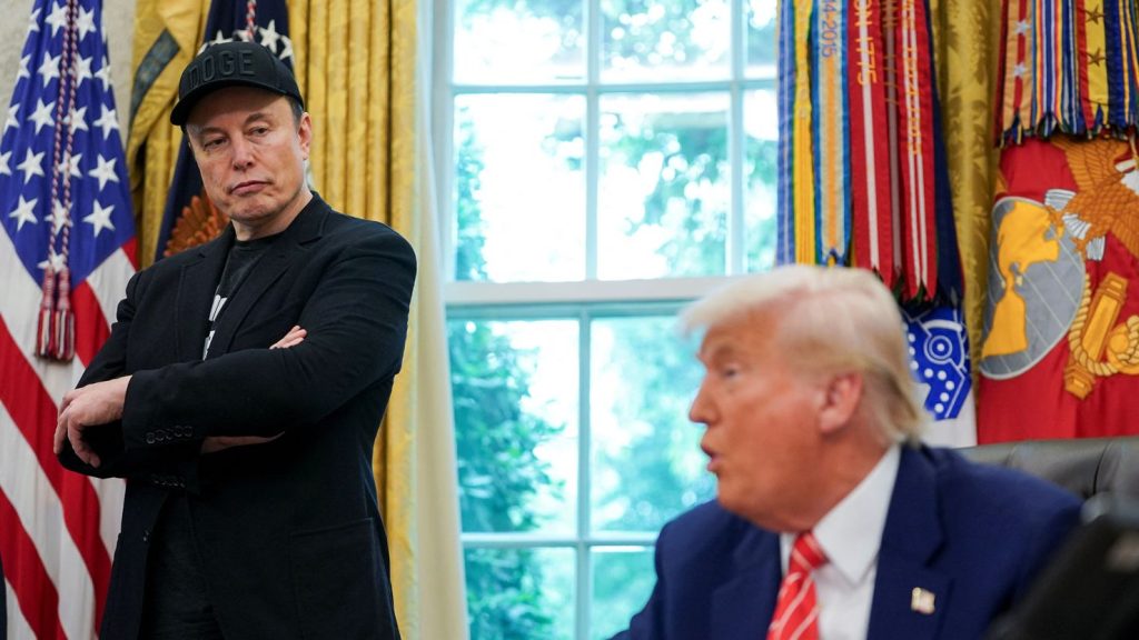 Musk, kavgaya rağmen Trump ve Cumhuriyetçilere 15 milyon dolar verdi