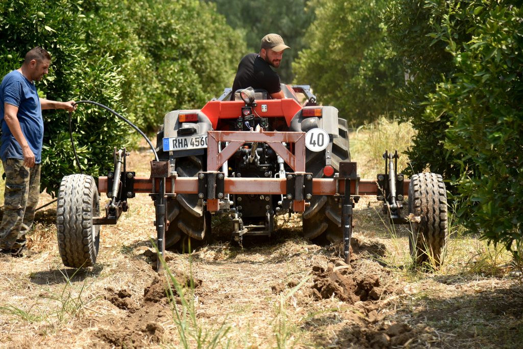 TEA yüzey altı damla sulama sisteminin avantajlarını ülke koşullarında görmek için deneme parseli kuruyor