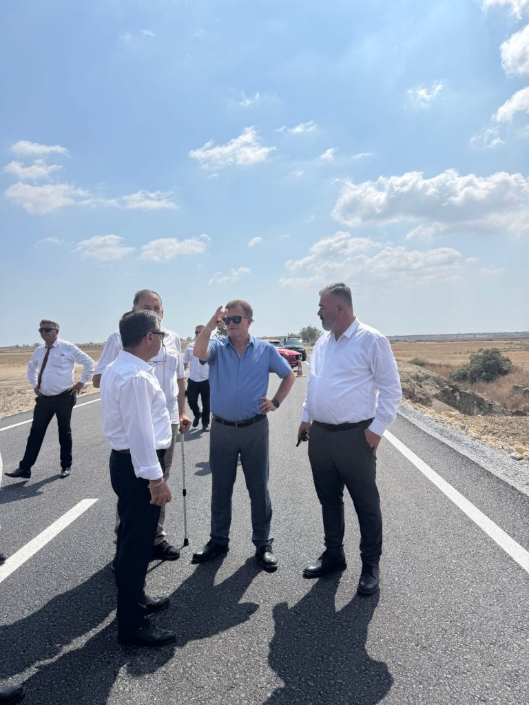 İki yol projesinde son aşamaya gelindi