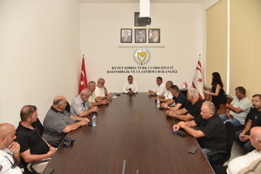 “KKTC Toplu Taşıma Master Planı” sektör temsilcilerinin görüşüne sunuldu