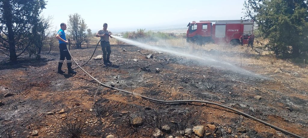 Dikmen’deki yangın kontrol altına alındı… Soğutma çalışmaları sürüyor