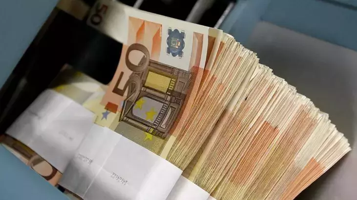 Avrupa Komisyonu Güney Kıbrıs’a verdiği 4 milyon Euro’yu geri istedi