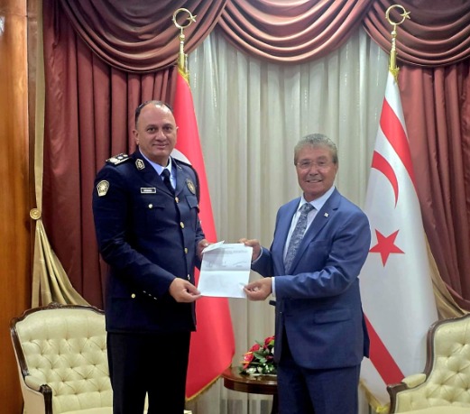 Başbakan Ünal Üstel, Polis Genel Müdürü Ali Adalıer’i kabul etti