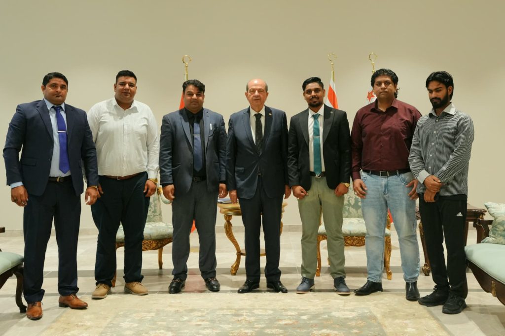 Cumhurbaşkanı Tatar, Pakistan Kültür ve Dayanışma Derneği yetkililerini kabul etti