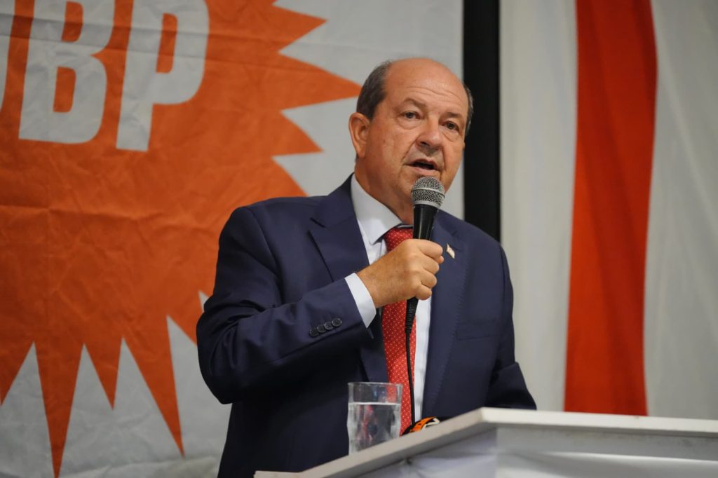 Cumhurbaşkanı Ersin Tatar, UBP Gençlik Kolları tarafından düzenlenen Gençler Buluşmasına katıldı