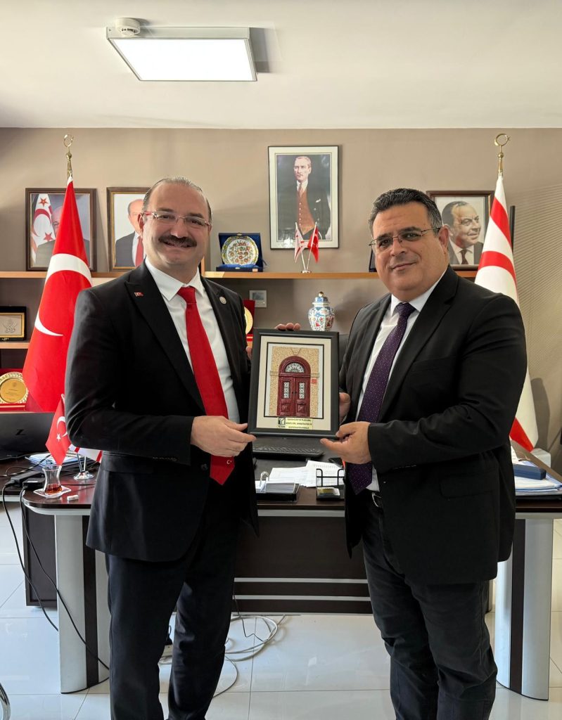 YÖDAK Başkanı, Atatürk Üniversitesi rektörünü kabul etti