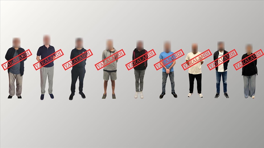 Kırmızı bültenle uluslararası seviyede aranan dokuz kişi Türkiye’ye iade edildi