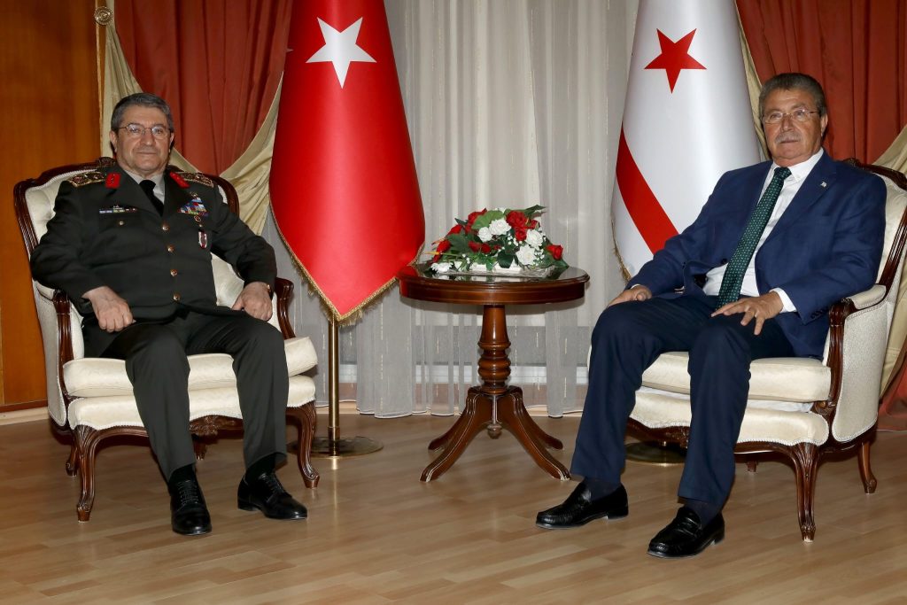 Başbakan Üstel, Türkiye Genelkurmay Başkanı Bayraktaroğlu’nu kabul etti