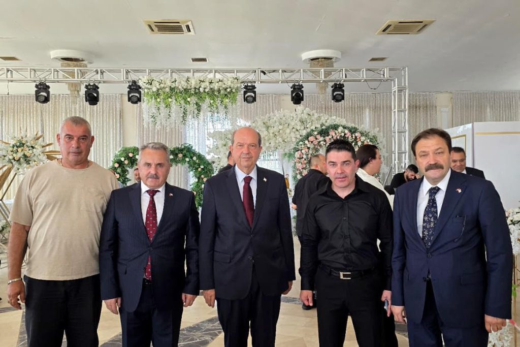 Cumhurbaşkanı Tatar, Memur-Sen Başkanlığına seçilen Ötüken ve yönetim kurulunu tebrik etti