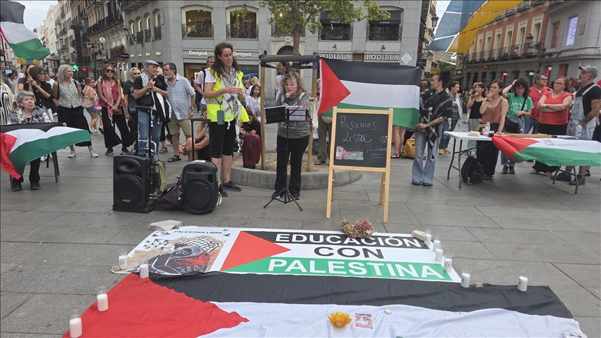 İsrail’in Gazze’de öldürdüğü her çocuğun ismi Madrid’deki 12 saatlik eylemde okundu