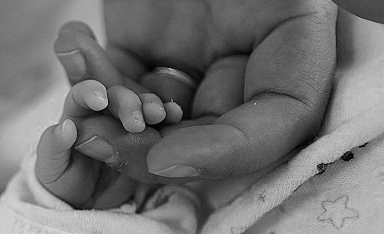 Güney Kıbrıs’ta 3 buçuk aylık bebek yoğun bakımda: Ailesi tutuklandı