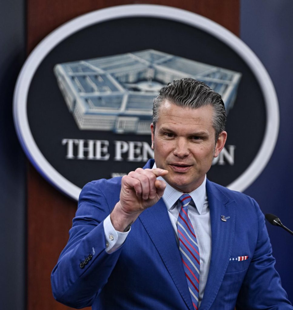 Pentagon, Charlie Kirk’ün ölümünü kutlayan personeli “yakından takip ediyor”
