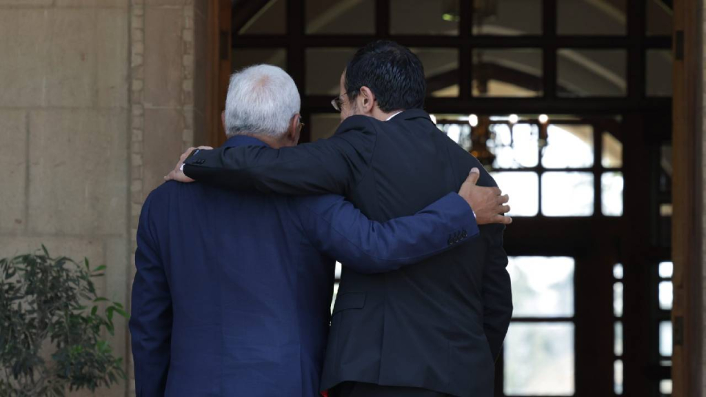 Costa, Güney Kıbrıs’ta temaslarda bulundu