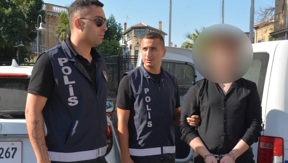 Ülkeye kaçak girip askeri yasak bölgeyi ihlal eden 17 yaşındaki genç cezaevine gönderildi