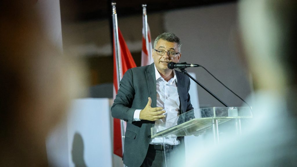 Erhürman, Haspolat’ta halk buluşmasına katıldı