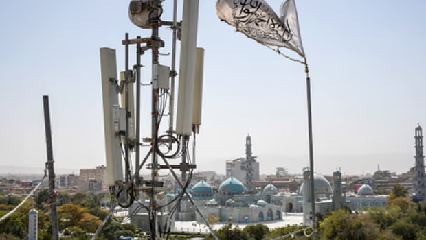 Taliban, Afganistan’da interneti kesti!