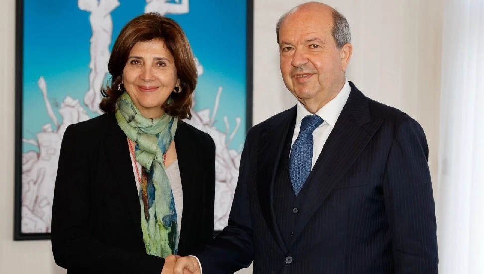 Holguin Tatar ile görüşecek