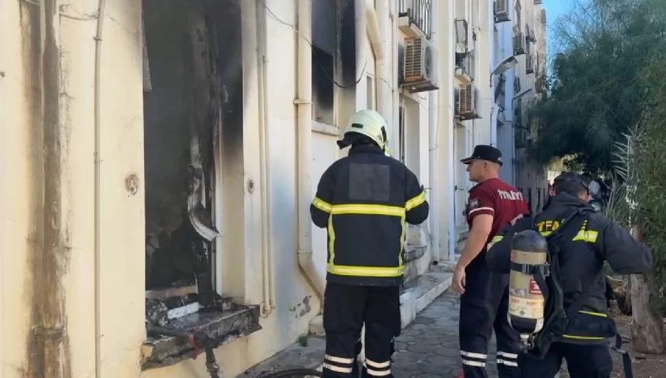 Şarj aleti kısa devre yaptı, yurt odasında yangın çıktı