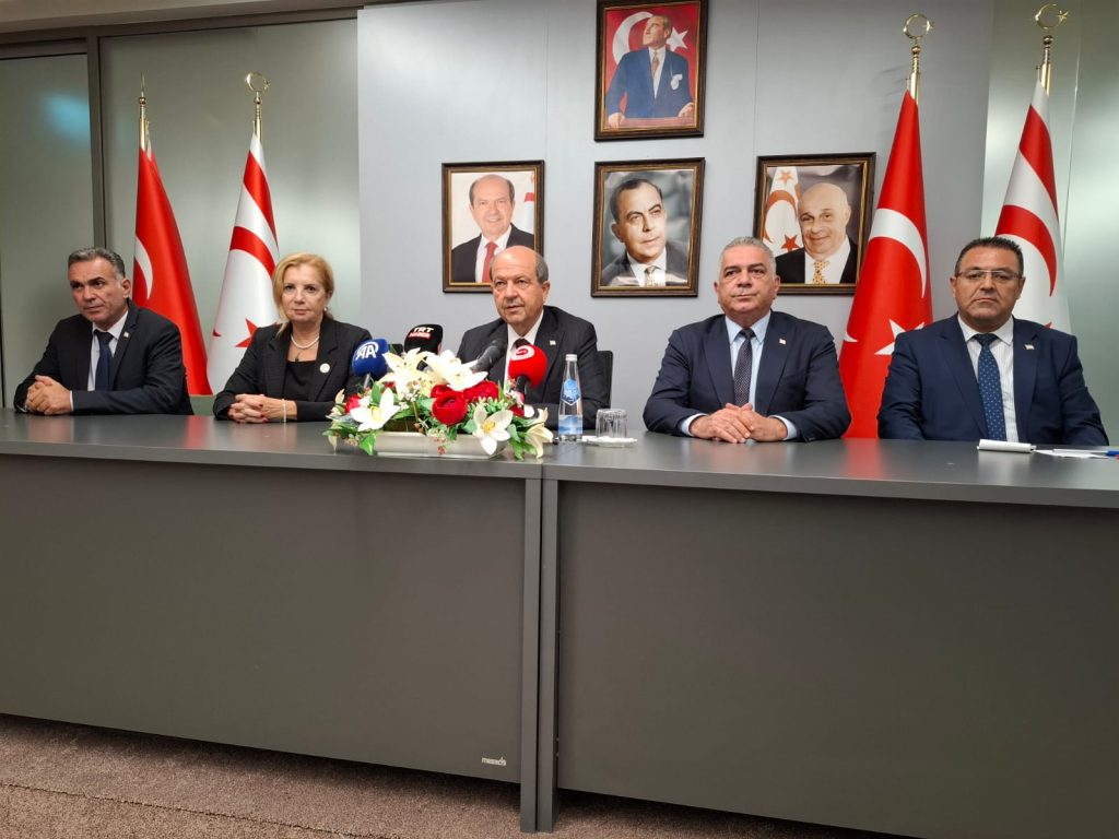 Azerbaycan temaslarını tamamlayan Cumhurbaşkanı Tatar yurda döndü