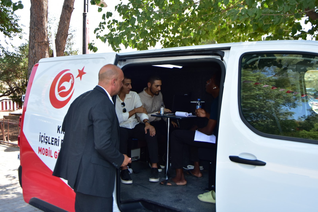 Denetimler sürüyor: 2016 ve 2019’dan beri ülkede kaçak olan kişiler tespit edildi!