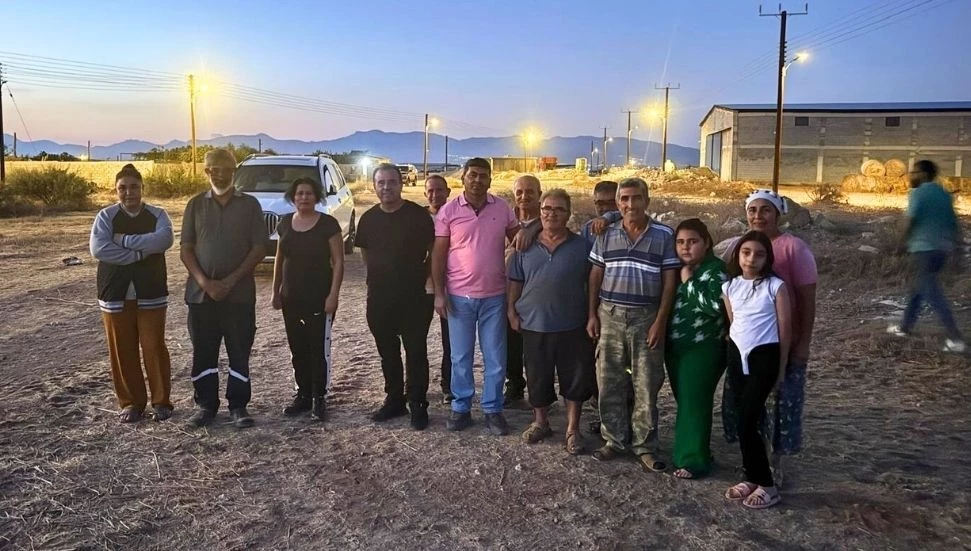 Paşaköy ve Ağıllar bölgelerine elektrik akımı verildi