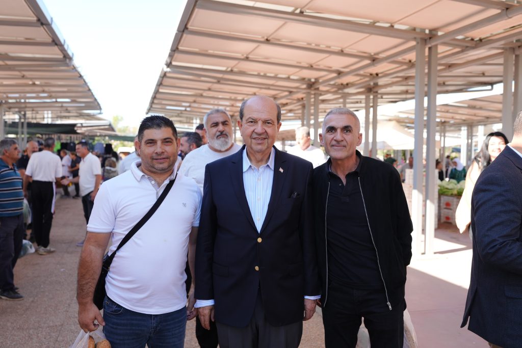 Tatar, Güzelyurt’u ziyaret etti: “Halkımız yarın bir kez daha devletine sahip çıkacak…”