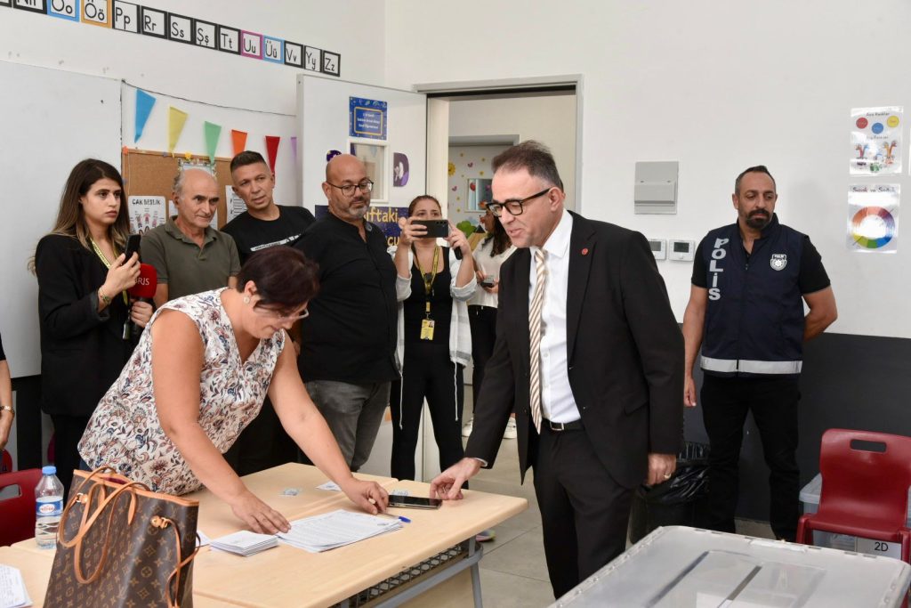 Özerdağ, seçmenleri oy kullanarak vatandaşlık ve anayasal görevlerini yerine getirmeye çağırdı