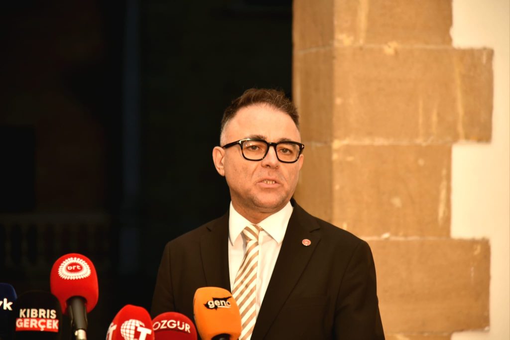 YSK Başkanı Özerdağ: “Saat 19.00 itibarıyla ilk sonuçları vermeye başlayacağız”