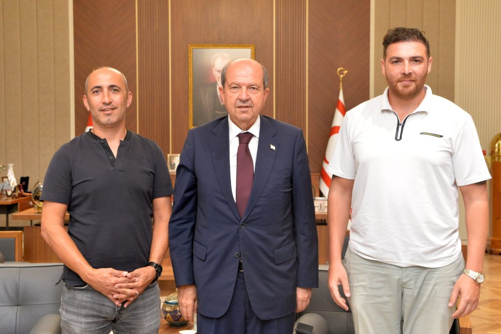 Cumhurbaşkanı Ersin Tatar, Gaziköy Spor Kulübü yönetimini kabul etti