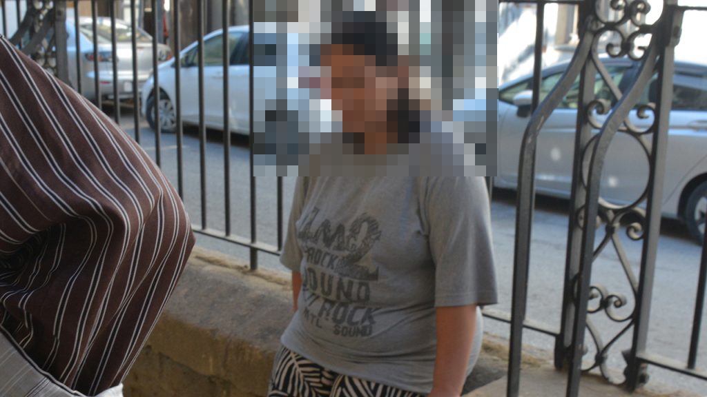 Temizlikçi Evin Altınlarını Çekmeceden Almış: Ev Sahibi Şikayetçi Oldu