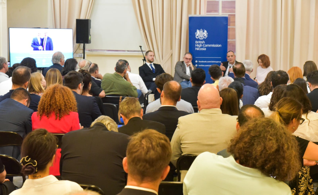 Harmancı ve Prountzos gençlerle buluştu