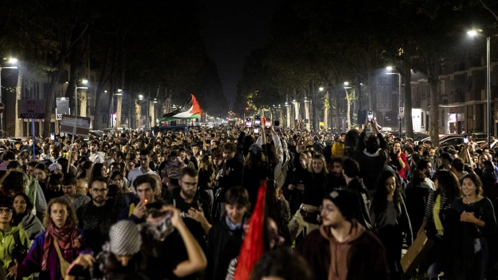 İtalya’da Küresel Sumud Filosu’na saldırıyı protesto için genel greve gidildi