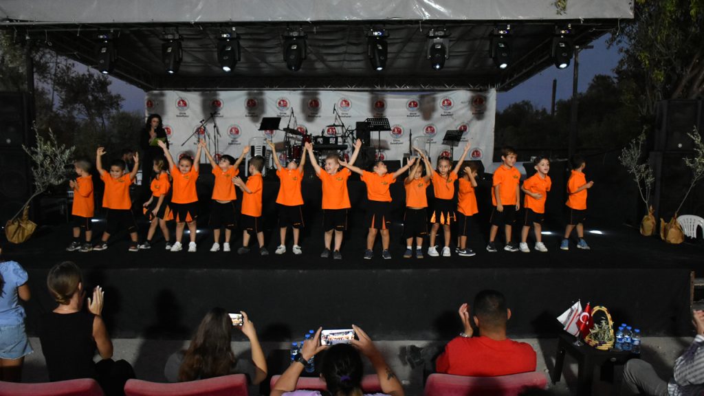 24. Uluslararası Zeytinlik Zeytin Festivali devam ediyor