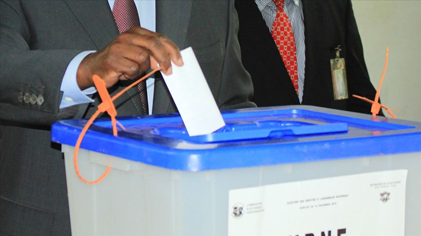 Fildişi Sahili’nde halk yeni cumhurbaşkanını seçmek için sandık başında