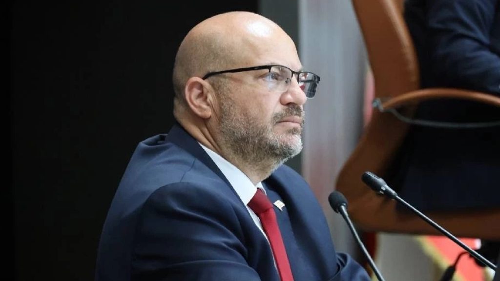 Küçük: “Avrupa Parlamentosu tarihi gerçeklerden uzak, siyasi bir karar aldı”