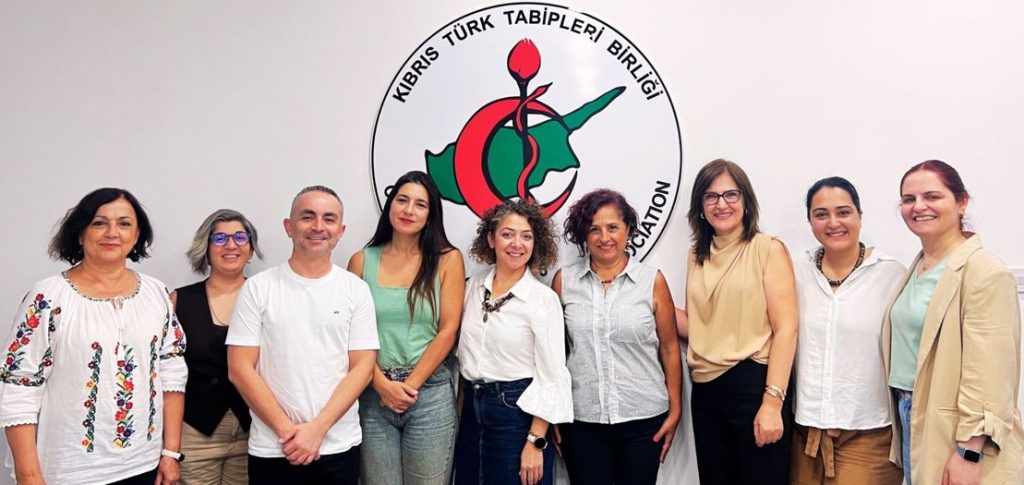 Evrensel Hasta Hakları Derneği “Sağlık İçin Birlikte” projesinin başladığını açıkladı