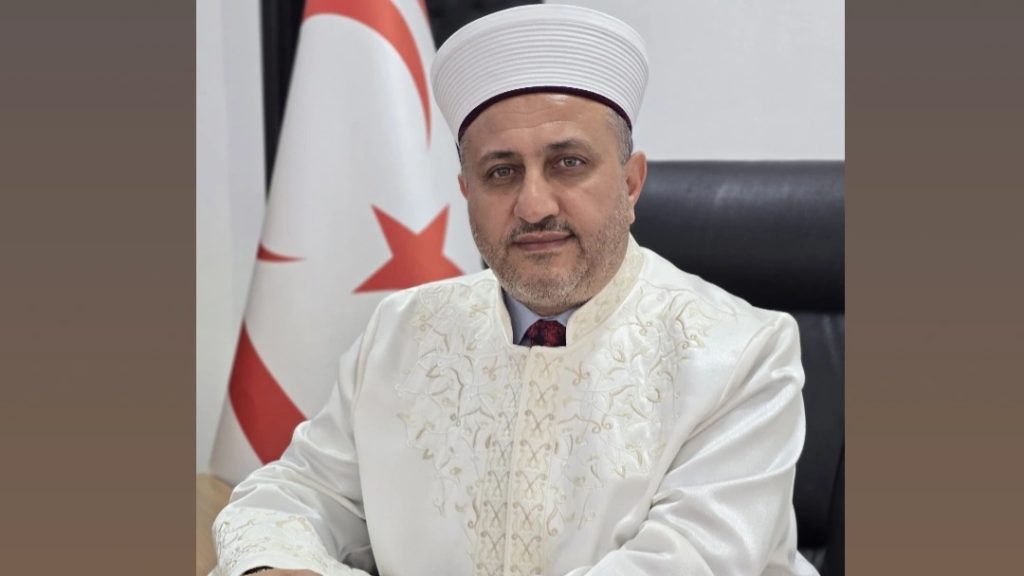 Din İşleri Başkanı Moral: “Cumhuriyetimizin ilanının 102. yıl dönümünü büyük bir şükür, gurur ve sevinçle kutluyoruz”