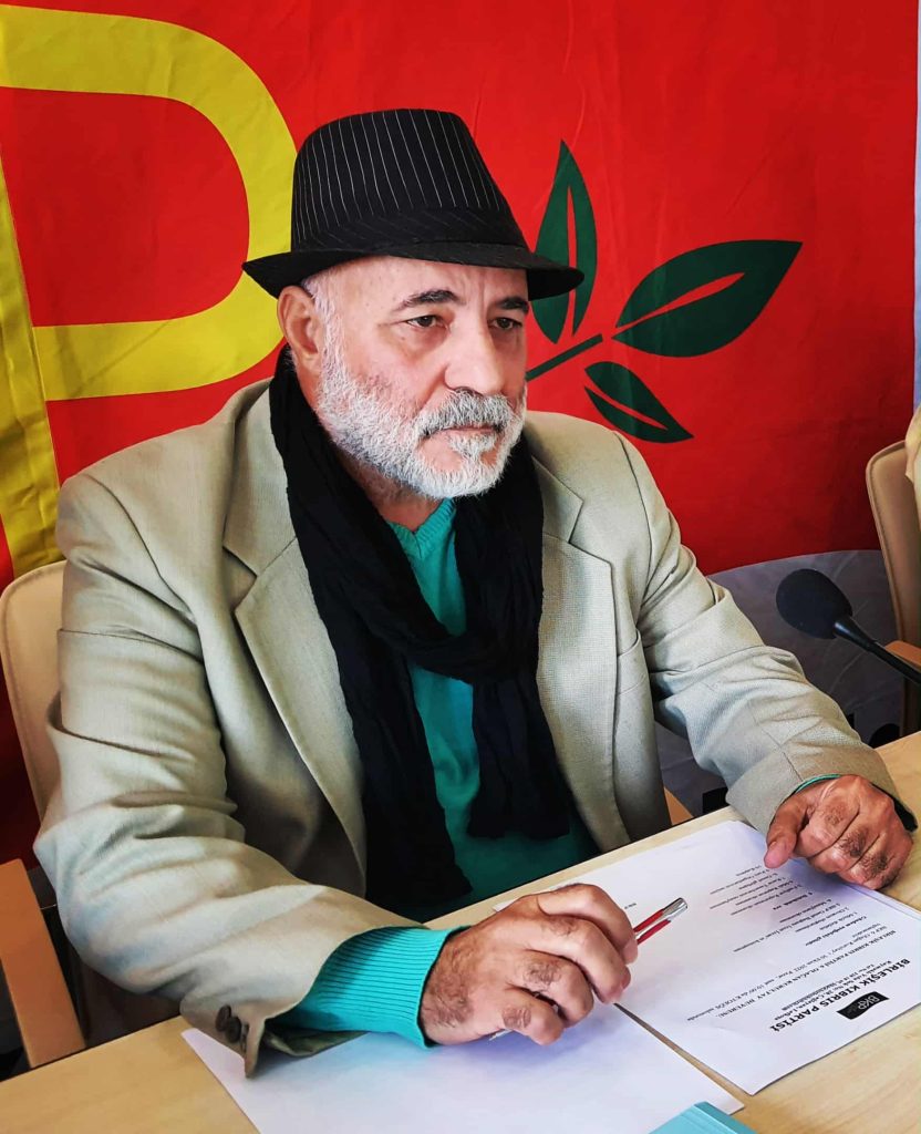 Özdiren: “Cumhurbaşkanlığındaki 90 danışmanın görevi durdurulmalı”