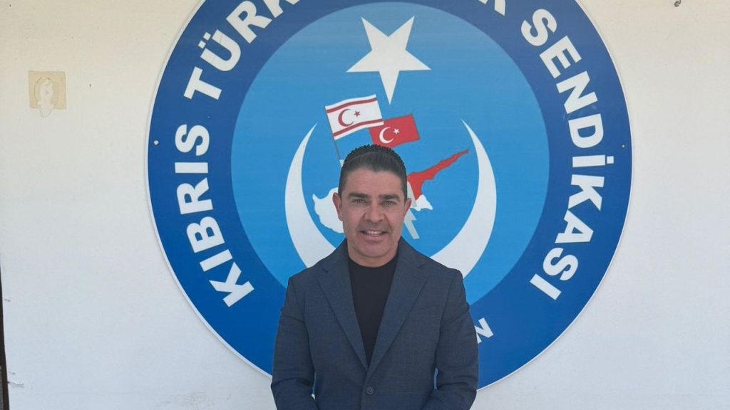 Ötüken: “Türkiye Cumhuriyeti’nin 102. yılı kutlu olsun”